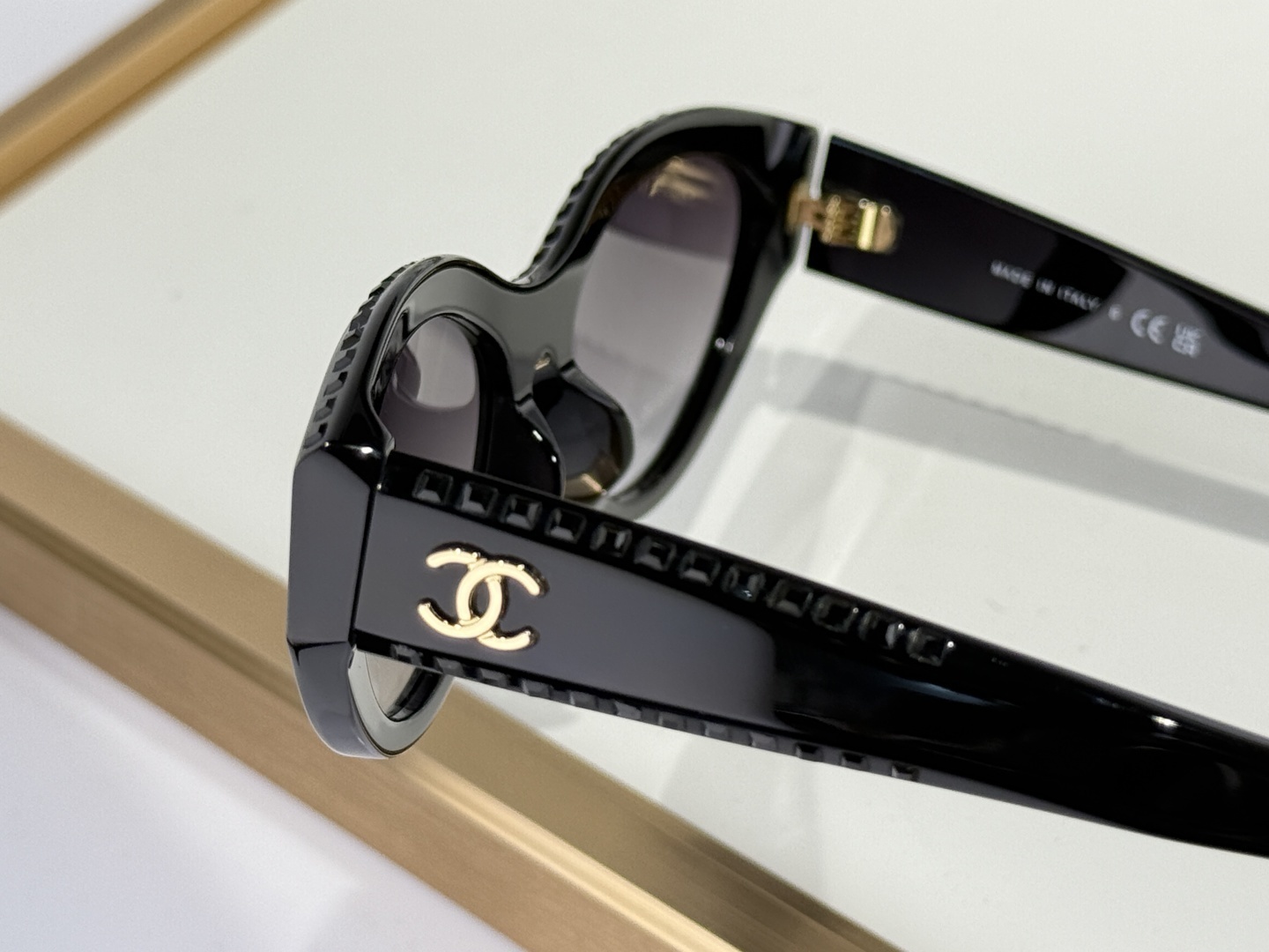 Chanel CH9164B Luxury Cat Eye Sunglasses - Black & Grey Gradient