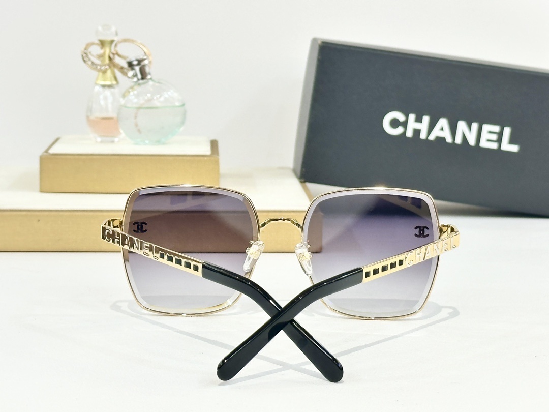 Chanel Luxury Oversized Square Sunglasses with Iconic CC Logo
