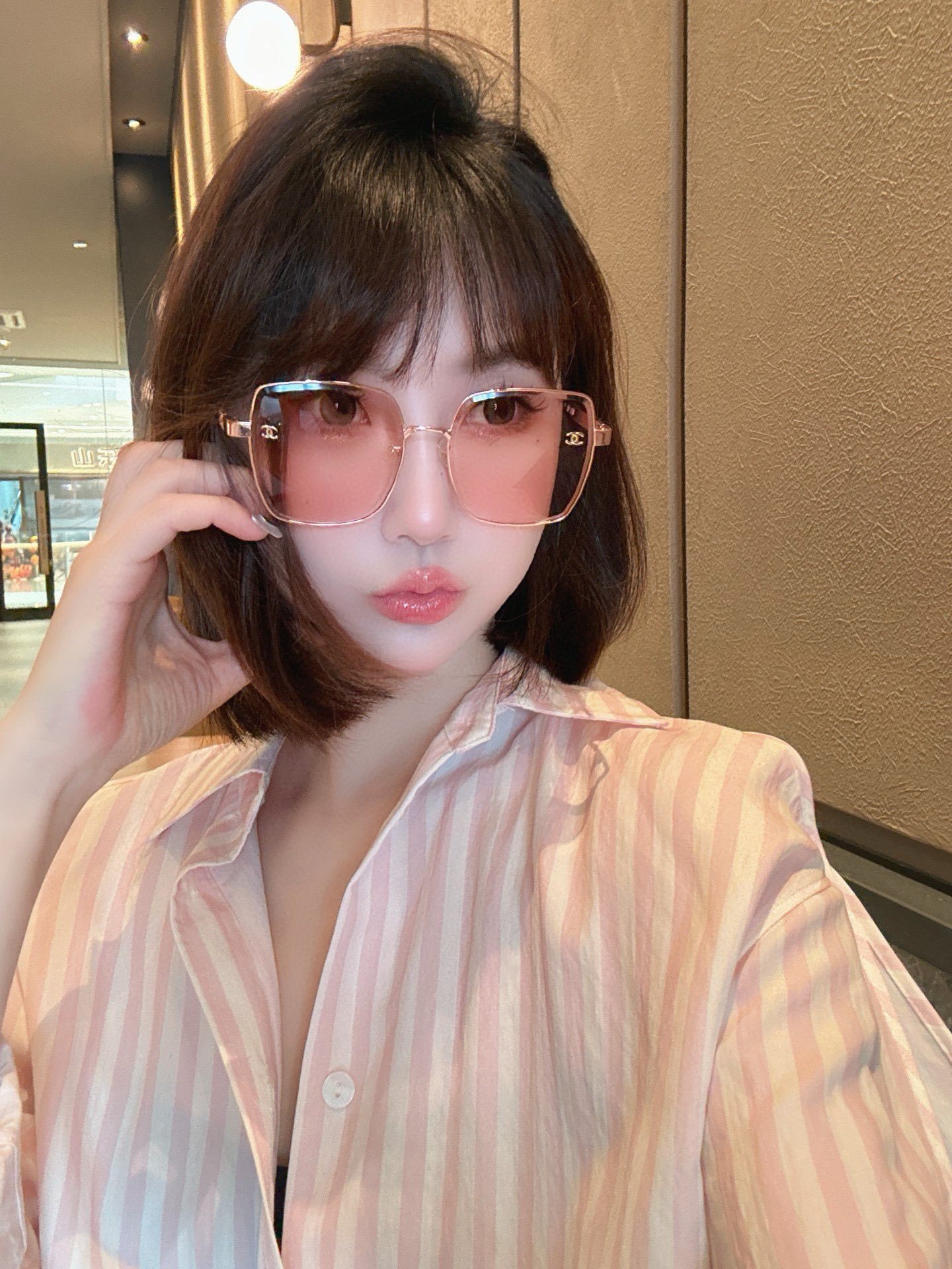 Designer Oversized Square Sunglasses - Gold Metal Frame