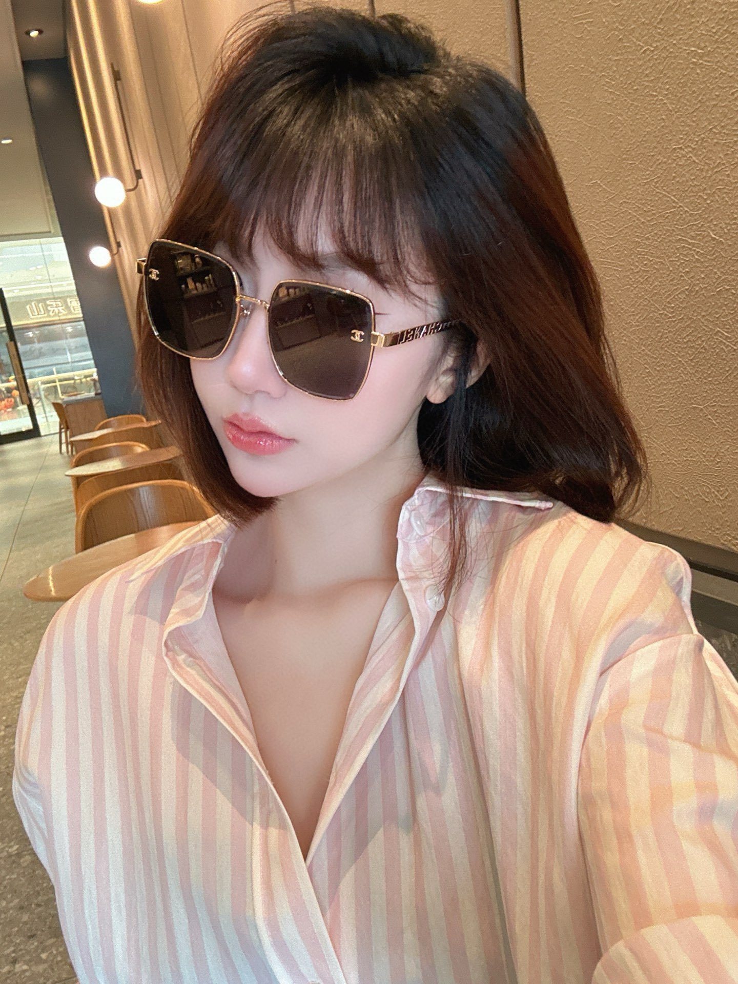 Designer Oversized Square Sunglasses - Gold Metal Frame