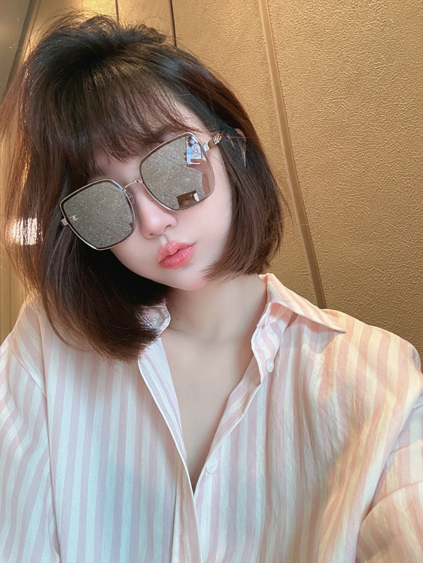 Designer Oversized Square Sunglasses - Gold Metal Frame