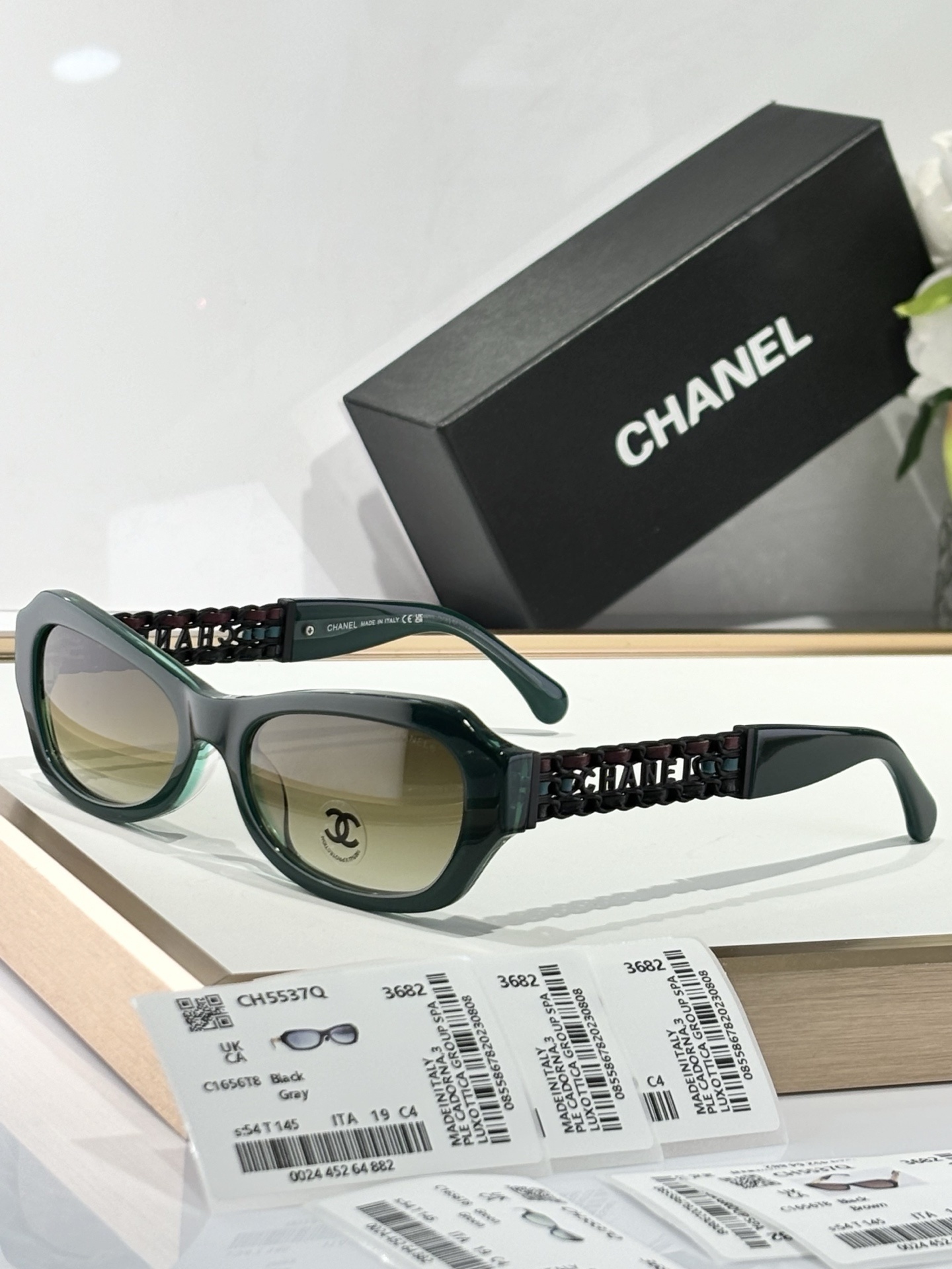 Chanel CH5537Q Cat-Eye Sunglasses - Luxury Interwoven Chain Design