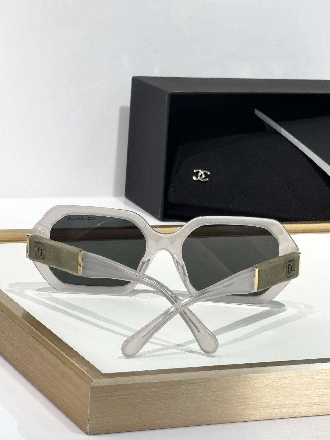Chanel Luxury Translucent Grey Sunglasses with Velvet Temple Detail