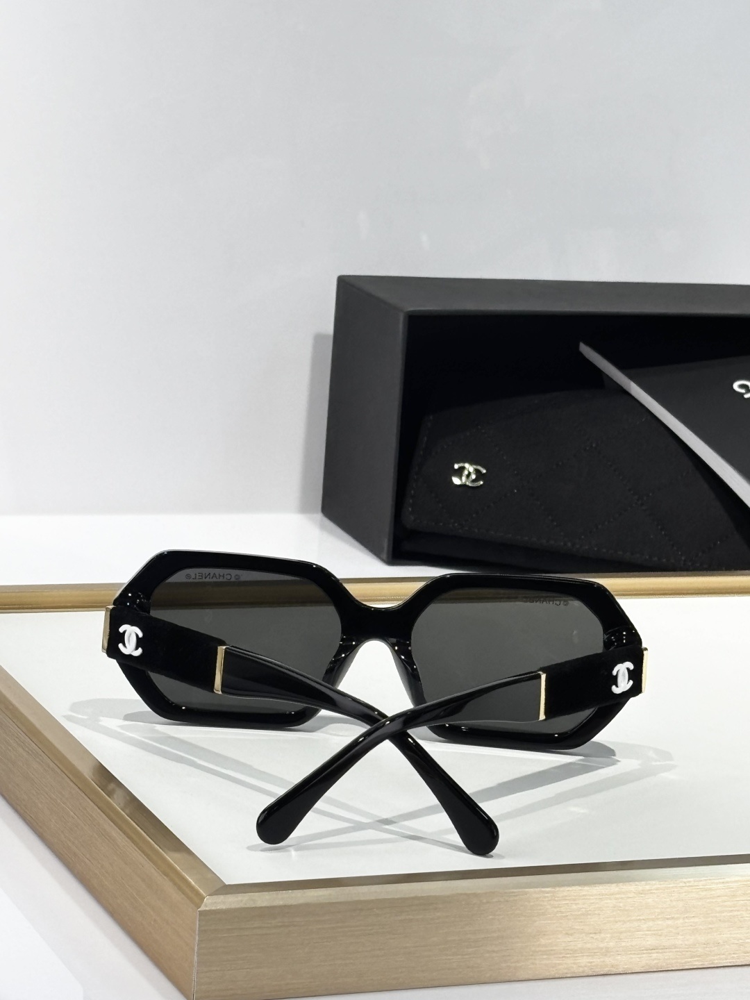 Chanel Oversized Square Sunglasses with Velvet CC Logo - Black