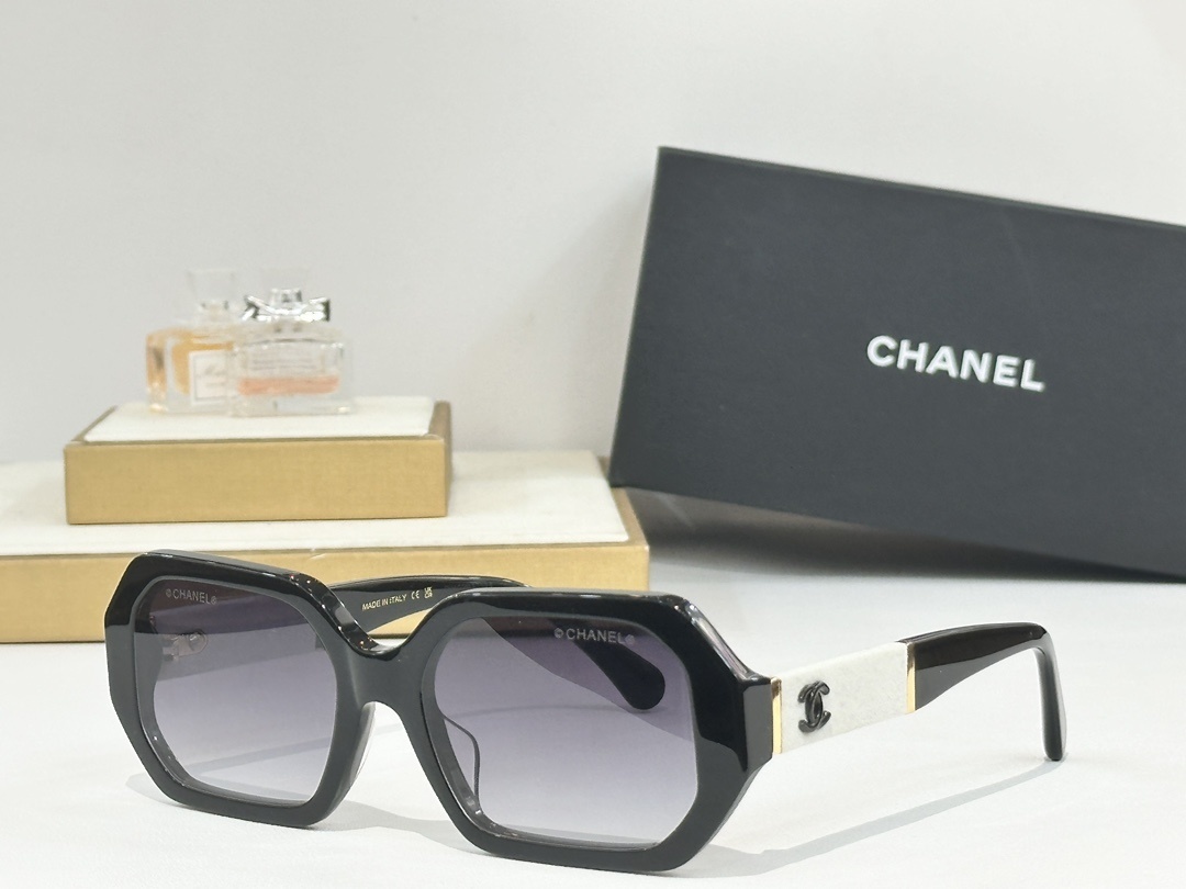 Chanel Luxury Oversized Hexagonal Sunglasses - Made in Italy