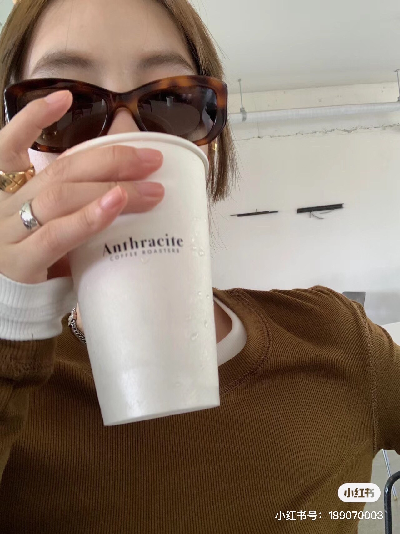 Luxury Tortoise Shell Sunglasses - Vintage Chic Women's Eyewear