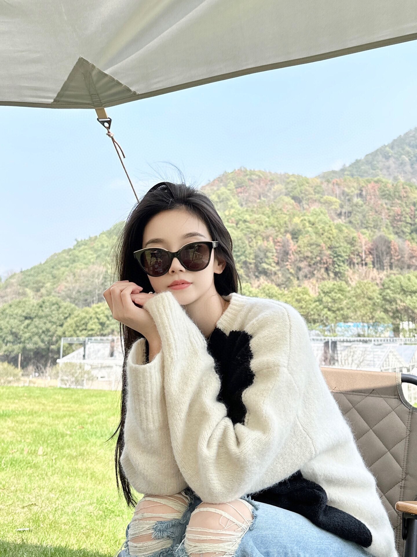 Oversized Black & White Color Block Knit Sweater - Chic Loose Fit