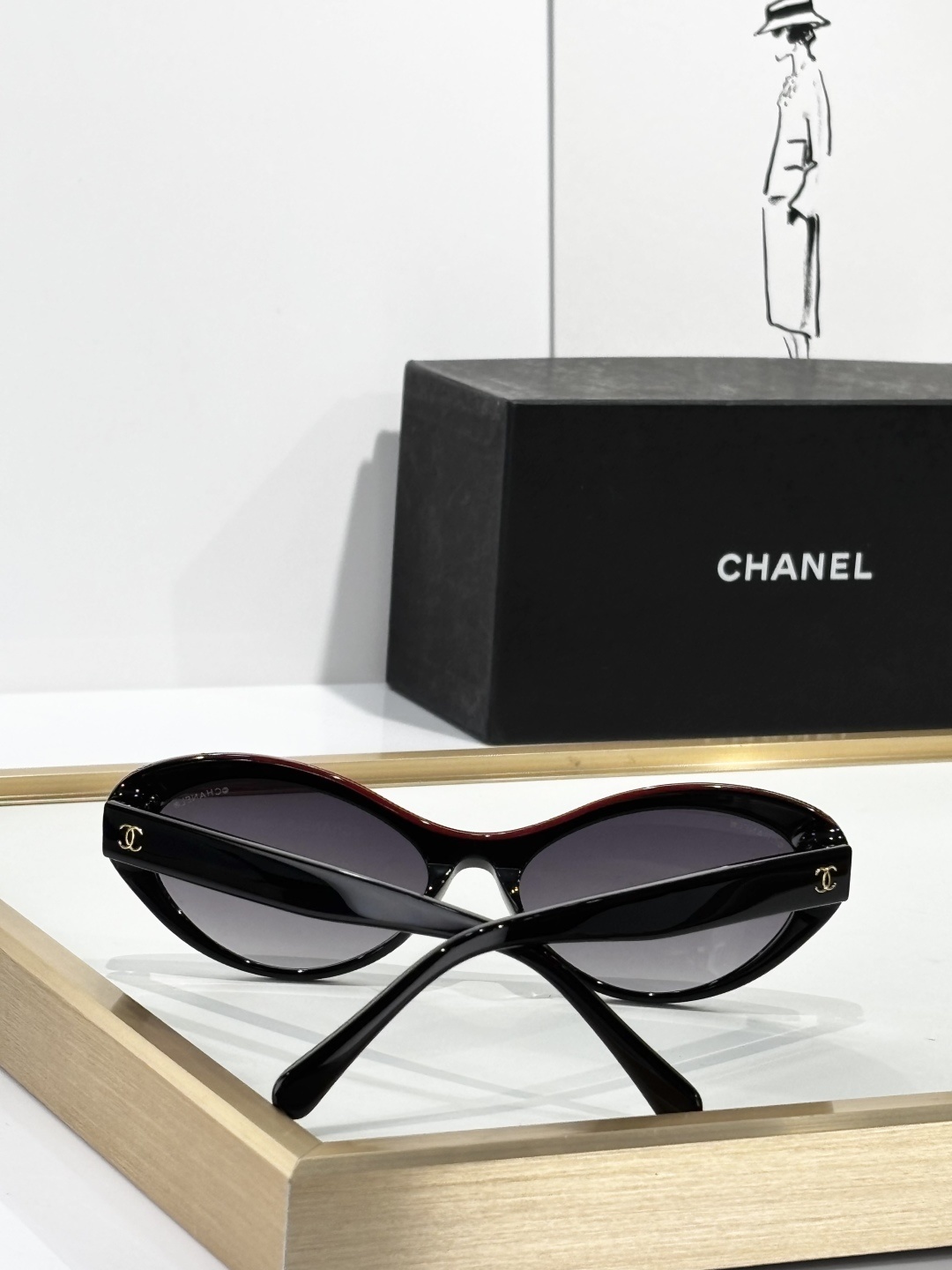 Chanel Black & Red Acetate Oval Sunglasses with Gradient Lenses