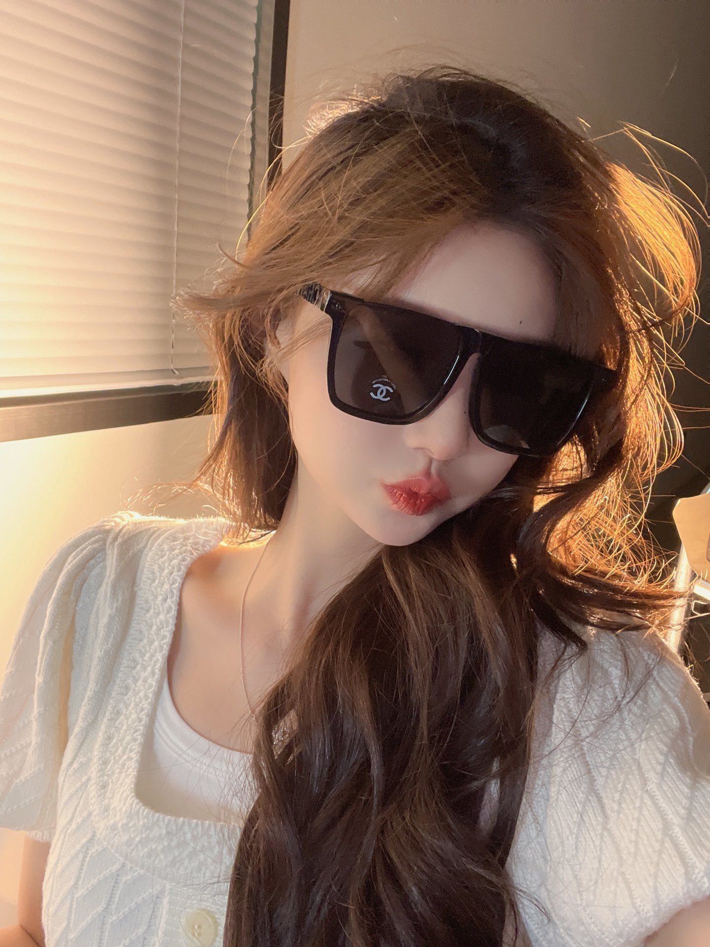 Luxury Oversized Square Sunglasses for Women - Chic Black Frame
