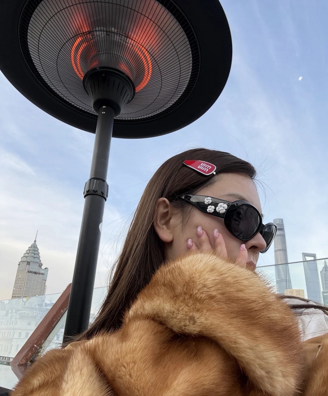 Luxury Camellia Flower Sunglasses for Women - Retro Black Oval Frame