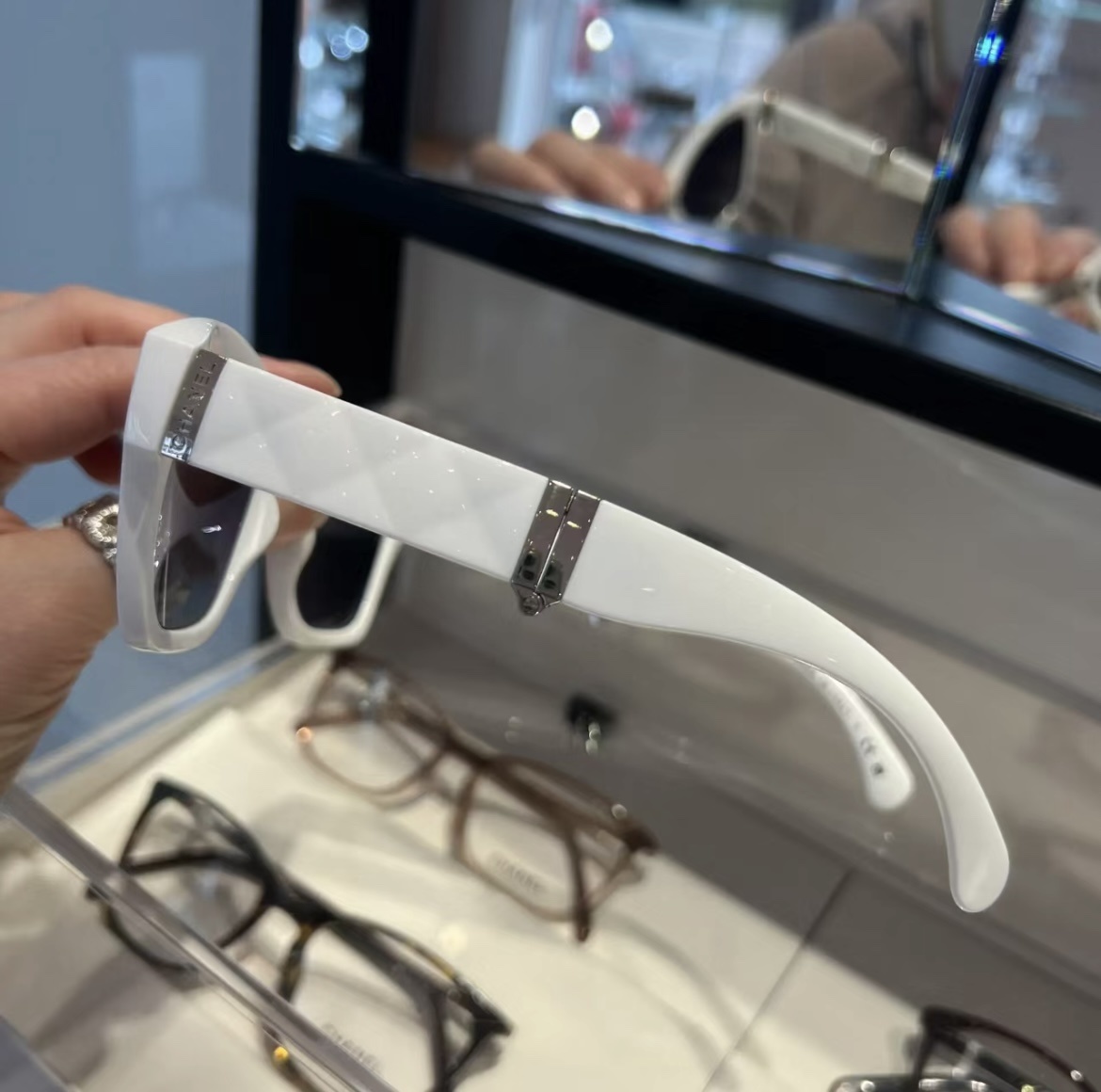 Chanel White Square Sunglasses with Quilted Case - Luxury Eyewear