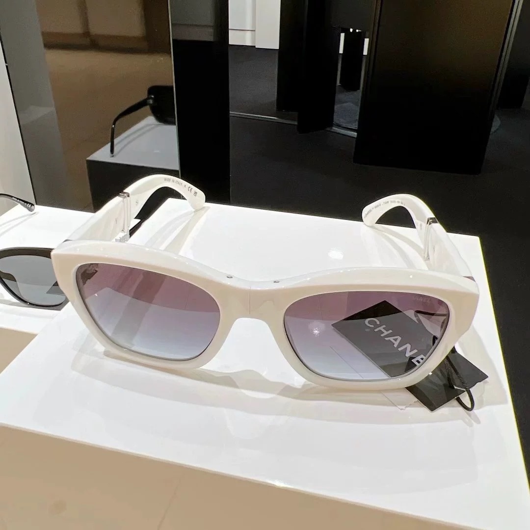 Chanel White Square Sunglasses with Crystal CC Logo & Quilted Temples