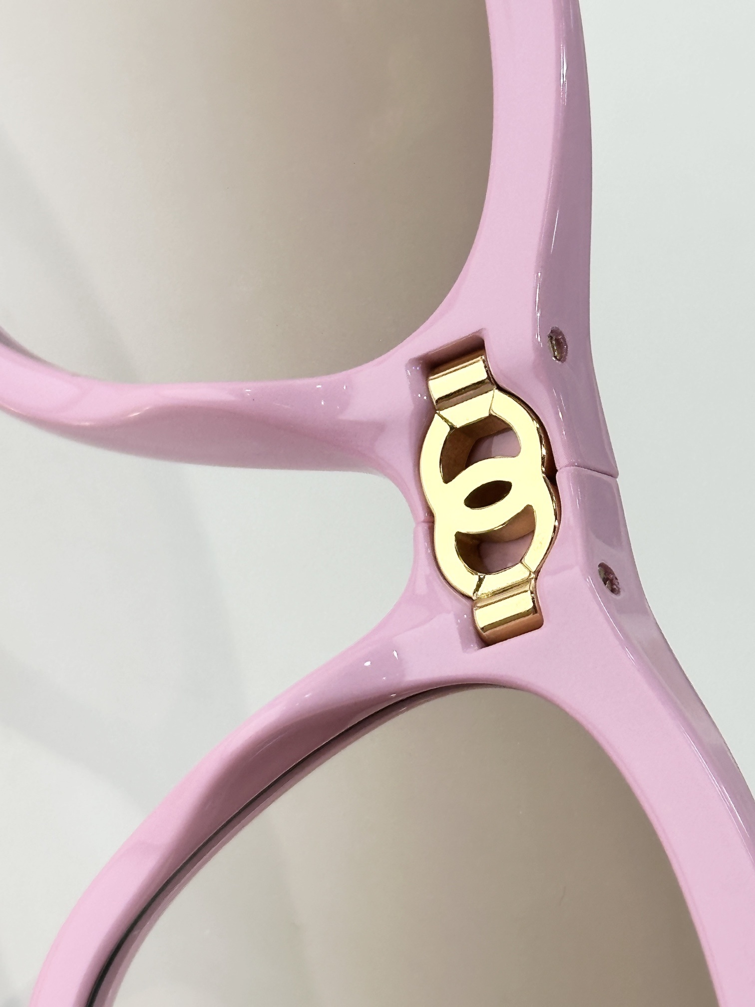 Luxury Chanel Pink Square Sunglasses with Quilted Temples