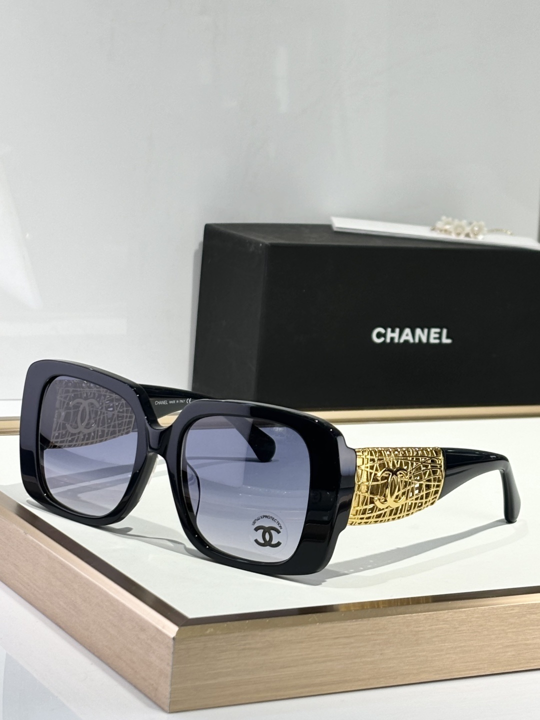 Chanel Oversized Square Sunglasses – Gold CC Lattice Detail