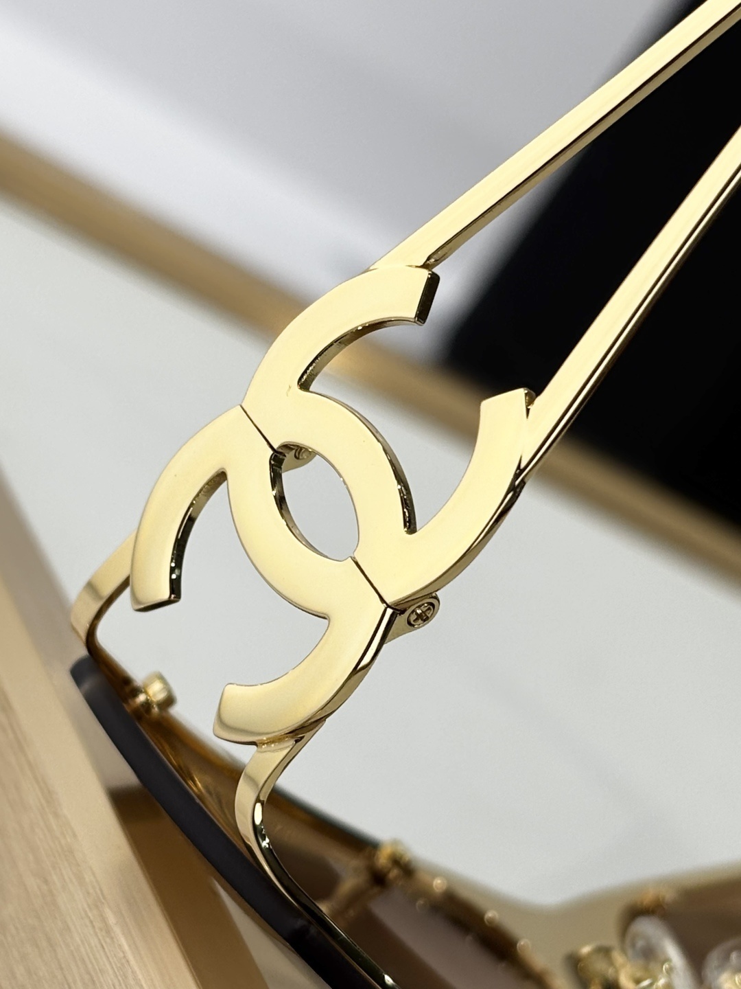 Chanel Vintage Gold Rimless Sunglasses - Brown Gradient CC Logo