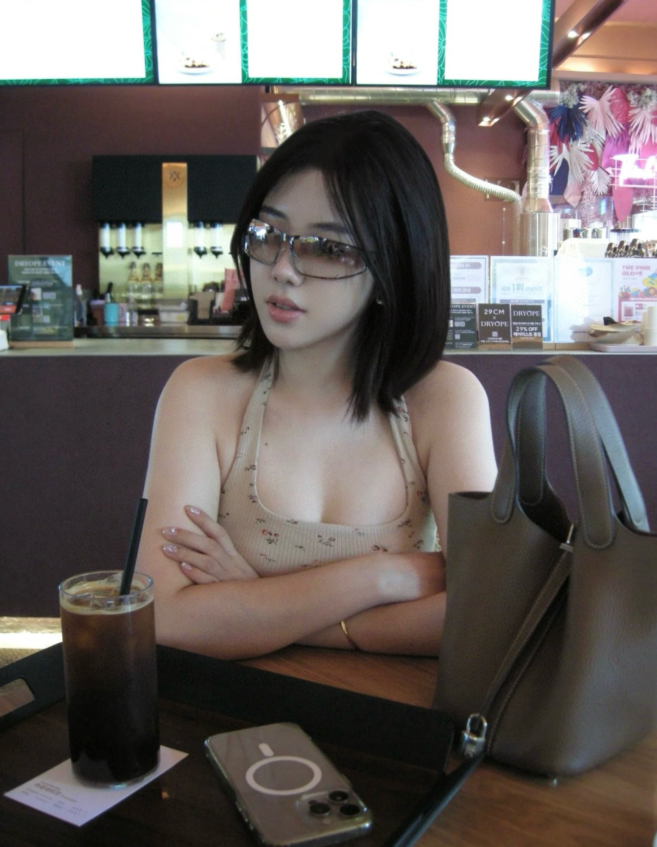 Y2K Futuristic Rectangle Sunglasses - Cyberpunk Rimless Shades