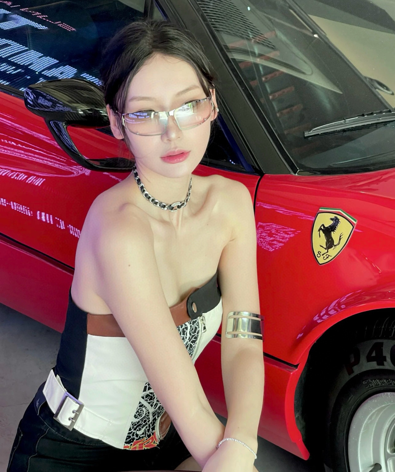 Y2K Futuristic Rectangle Sunglasses – Cyberpunk Rimless Shades