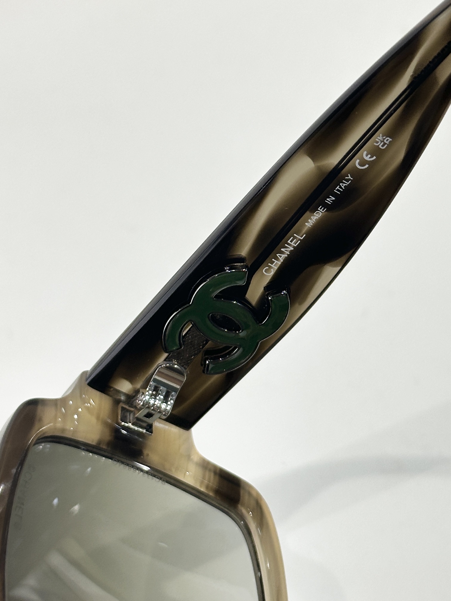 Chanel Luxury Oversized Square Sunglasses with Iconic CC Logo