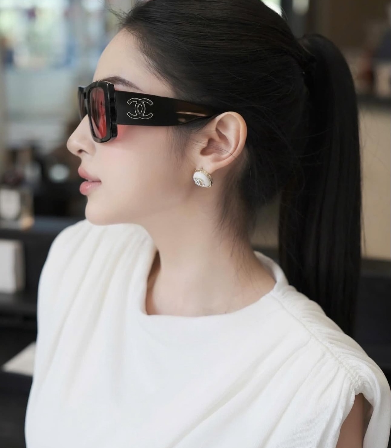 Women’s Luxury Square Sunglasses – Black Frame with Red Tinted Lenses