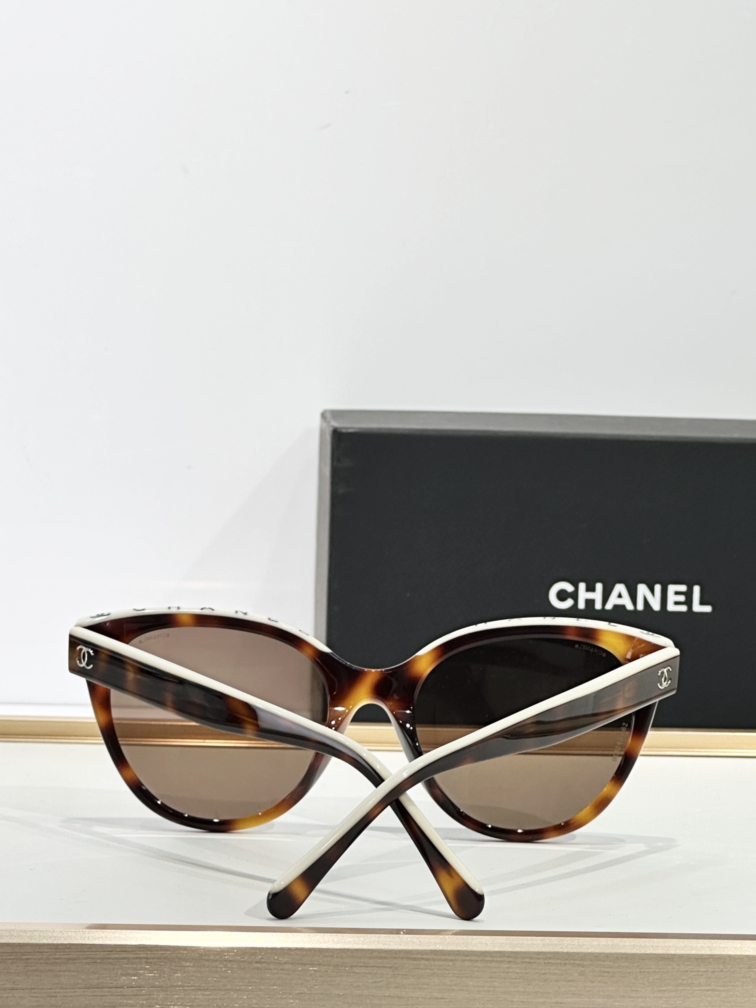 Chanel Luxury Cat-Eye Sunglasses with Signature Logo - Women's Eyewear