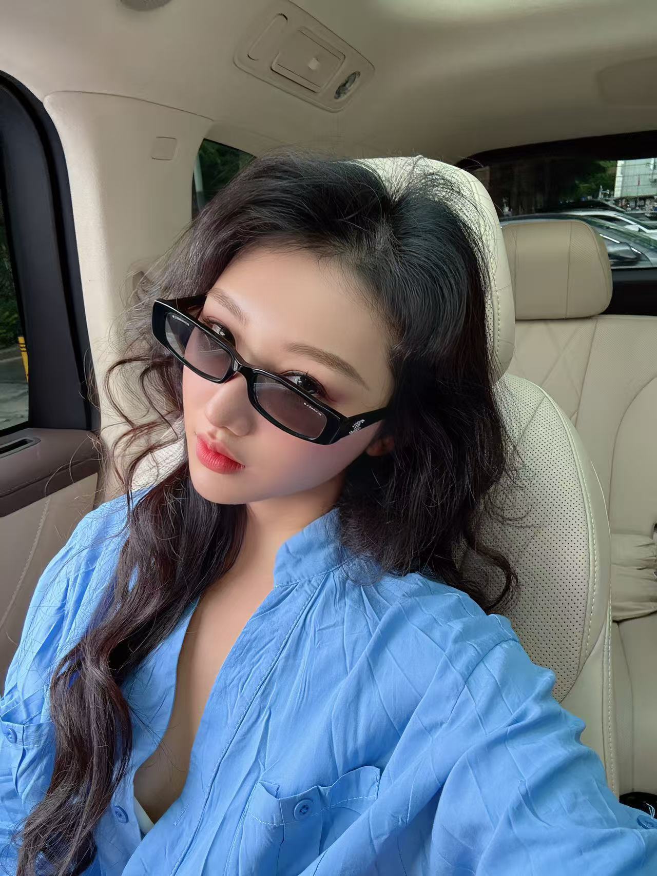 Vintage Rectangular Sunglasses with Crystal CC Logo - Chic Black