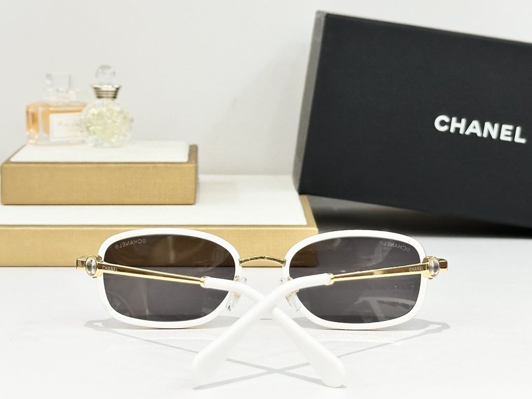 Chanel Luxury Women's Sunglasses - Elegant Gradient Lens Eyewear
