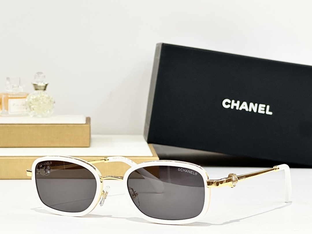 Chanel Luxury Women's Sunglasses - Elegant Gradient Lens Eyewear