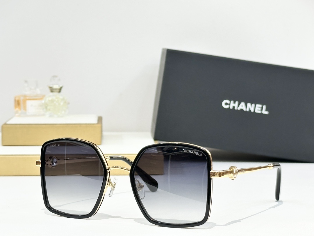 Chanel Luxury Oversized Square Sunglasses - Gradient Lens for Women