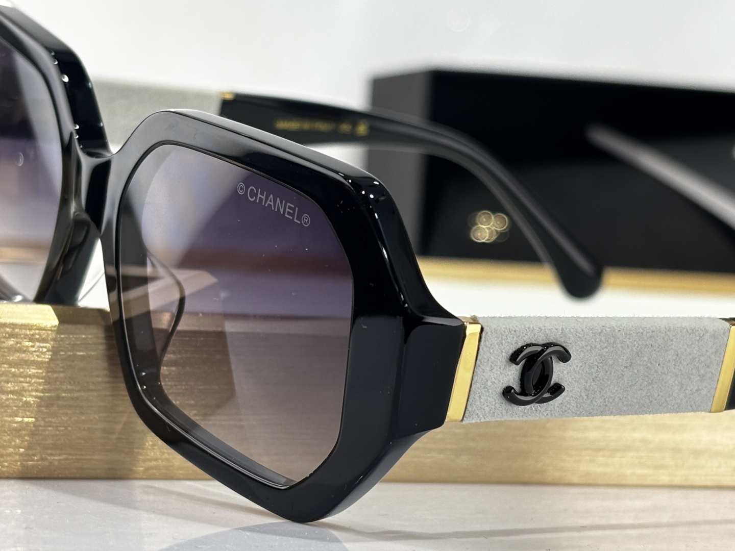 Chanel Oversized Hexagonal Sunglasses with CC Logo Luxury Eyewear