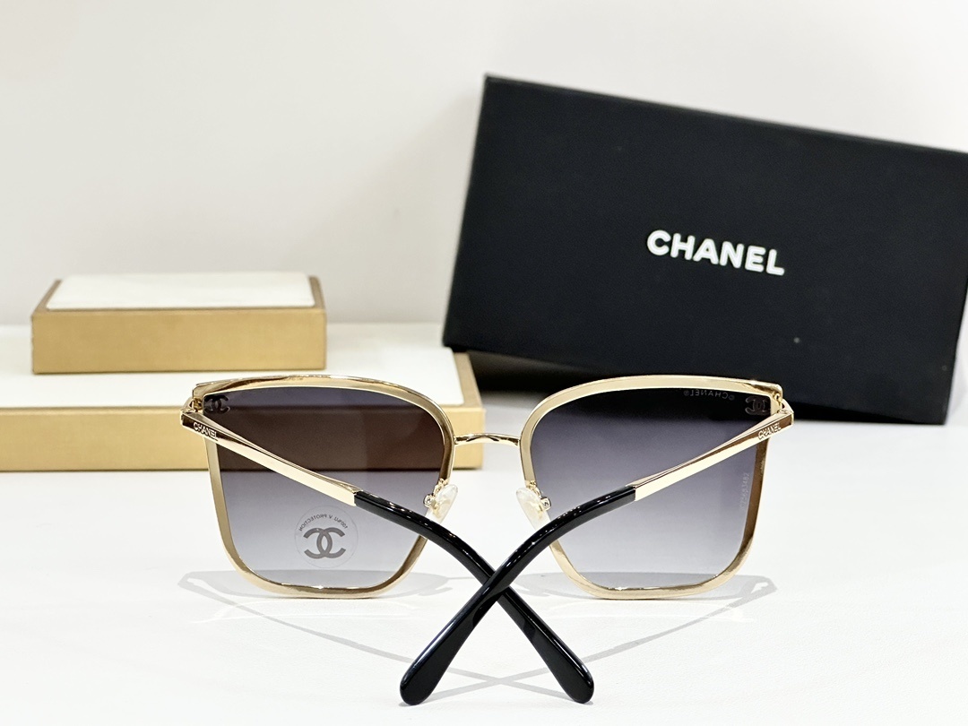 Chanel Luxury Oversized Square Sunglasses - Elegant Women's Eyewear