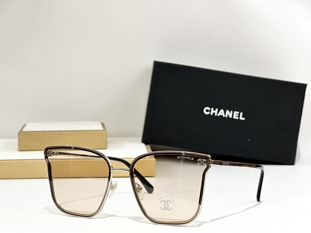 Chanel Luxury Oversized Square Sunglasses - Elegant Women's Eyewear