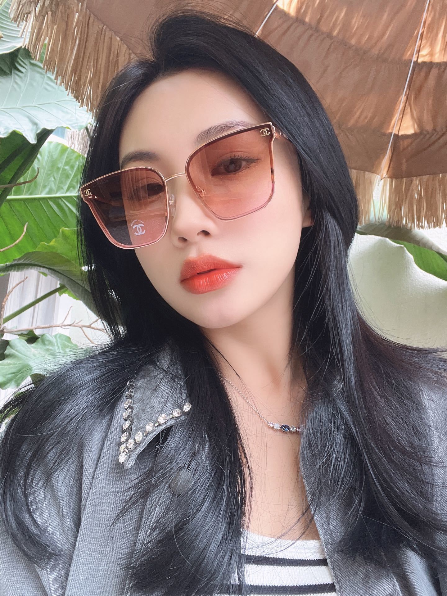 Luxury Oversized Square Sunglasses with Elegant Gradient Lenses