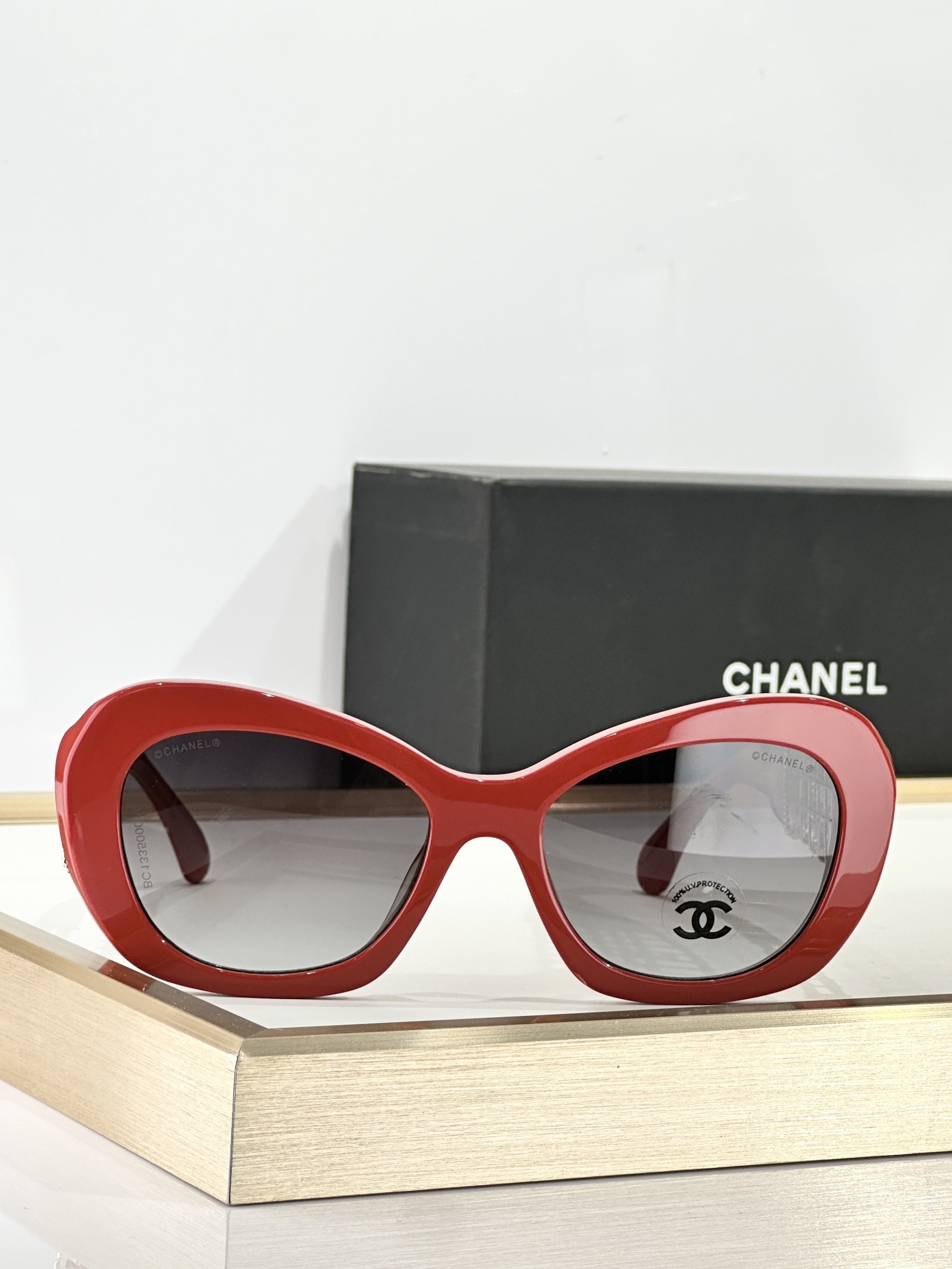 Chanel Luxury Butterfly Sunglasses – Elegant Oversized Eyewear