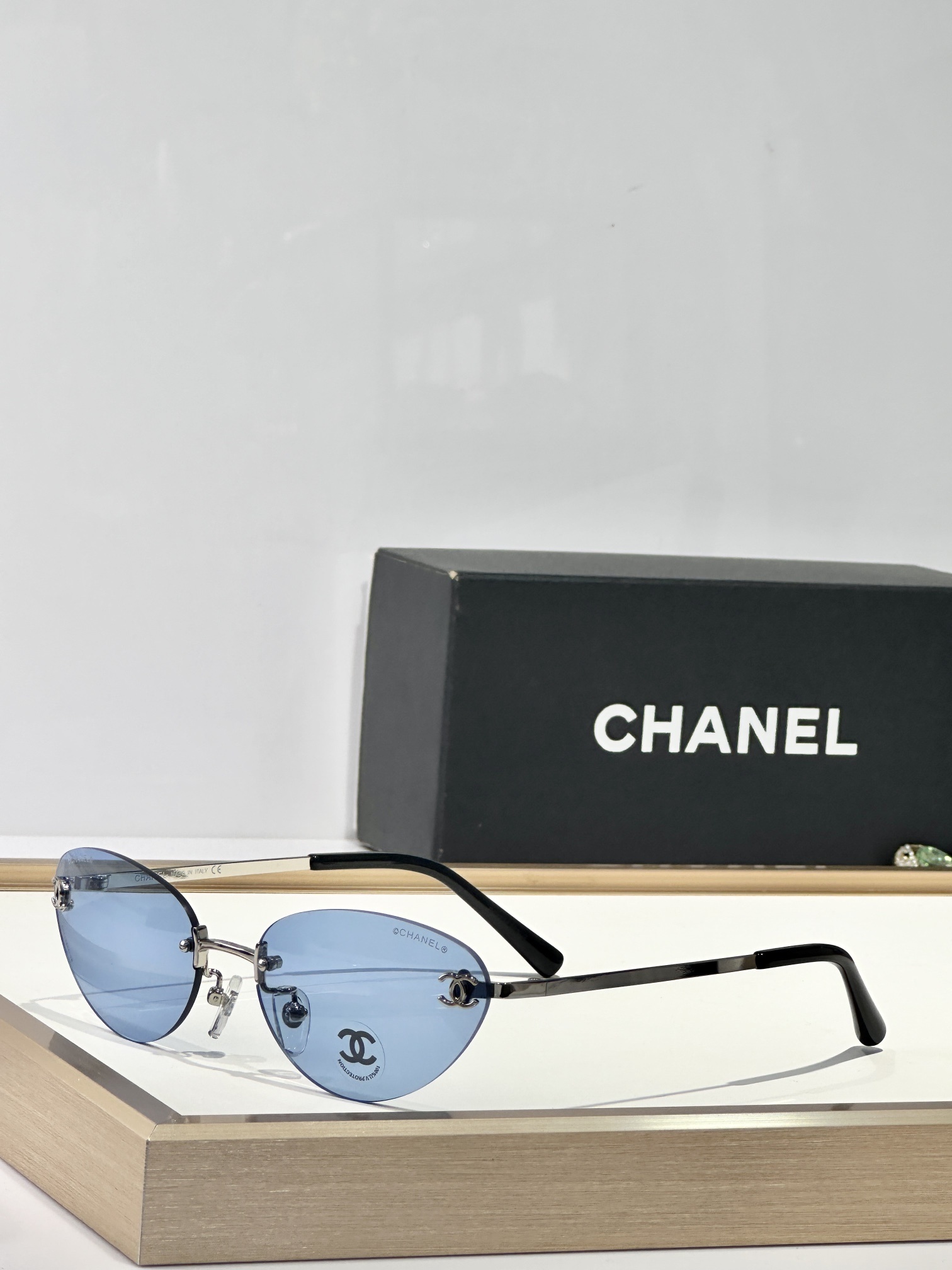 Chanel Luxury Rimless Butterfly Sunglasses - Iconic CC Logo