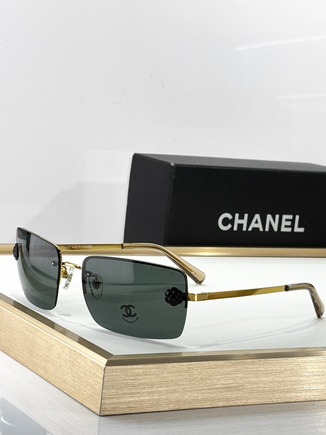Chanel Camellia Rimless Sunglasses Gradient Lens Luxury Eyewear
