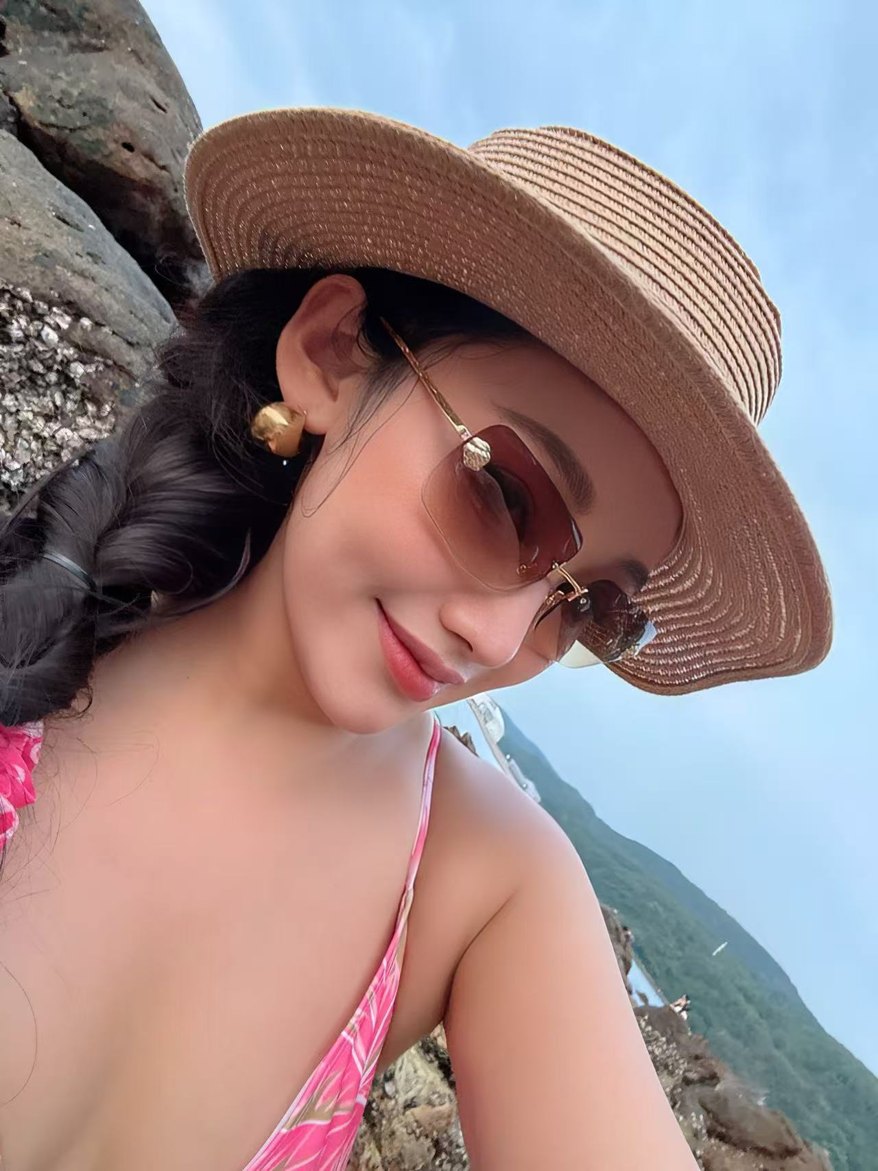 Luxury Rimless Gradient Sunglasses for Women - Chic Summer Eyewear