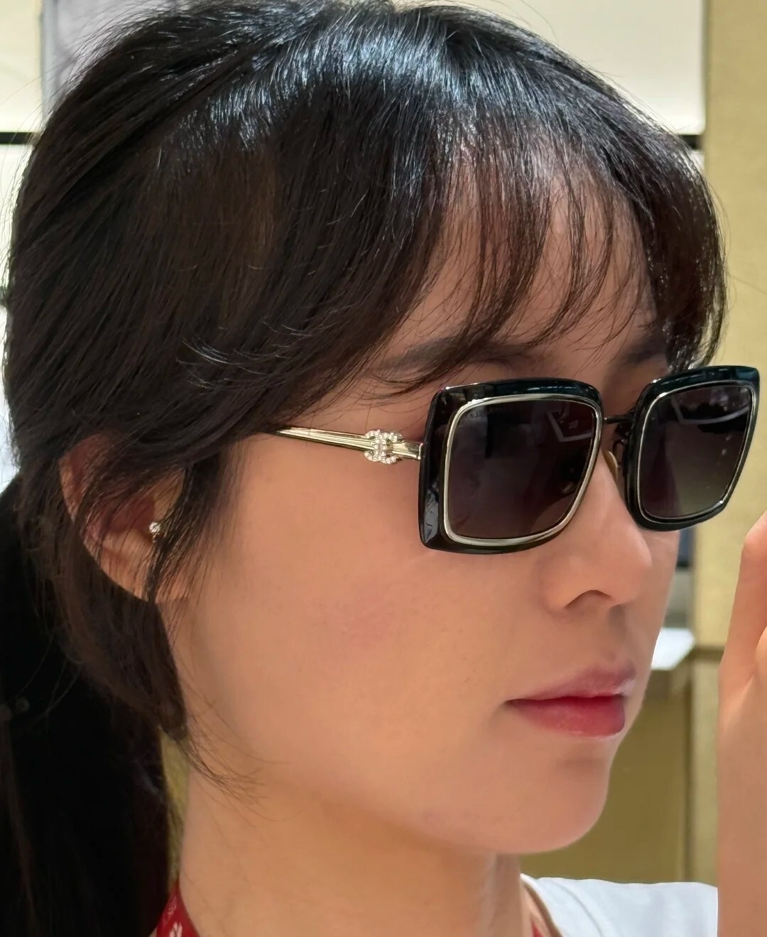 Luxury Pink Square Sunglasses for Women - Trendy UV Protection