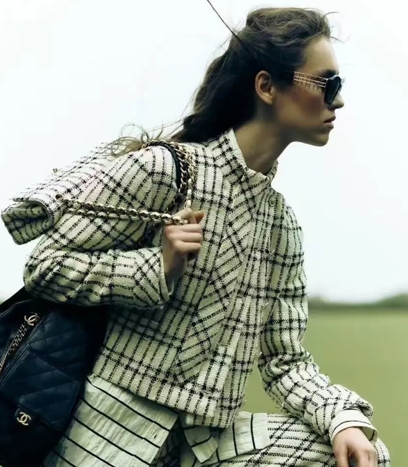 Chanel 9170 Butterfly Sunglasses - Black Acetate & Gold Lattice Temple