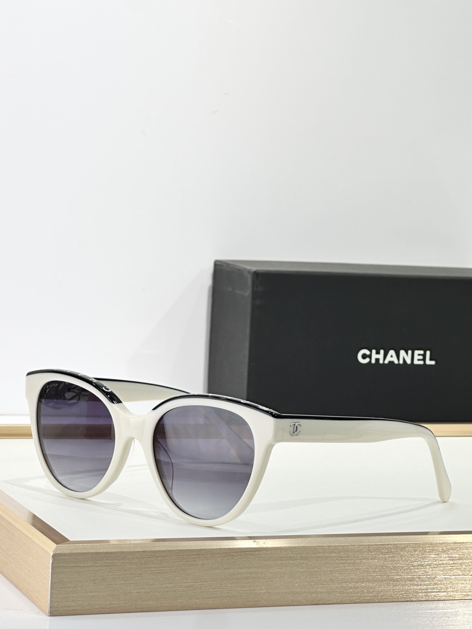Chanel Luxury Cat Eye Sunglasses for Women - Elegant Designer Eyewear