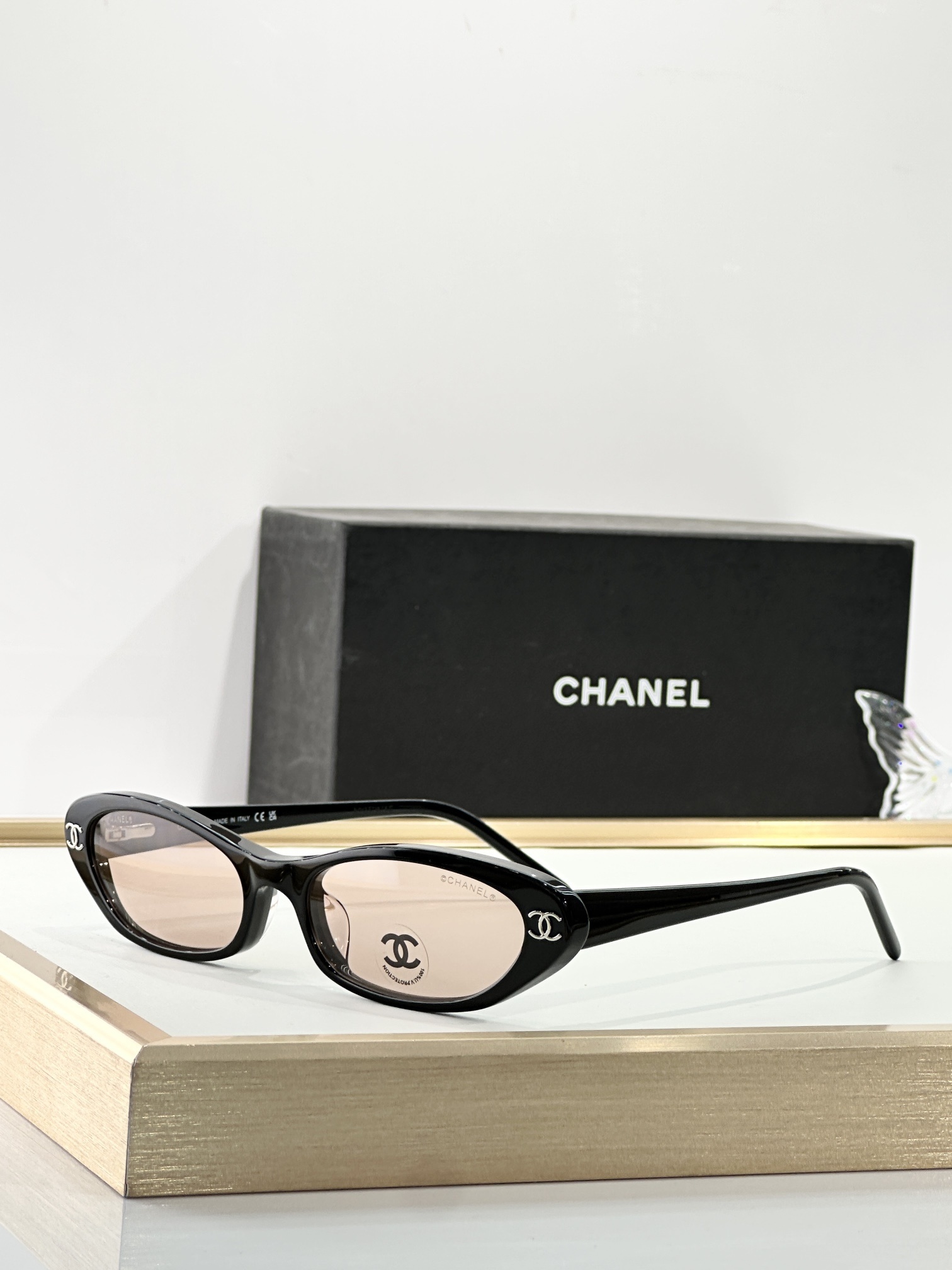 Luxury Chanel Retro Oval Sunglasses – Vintage CC Logo Eyewear