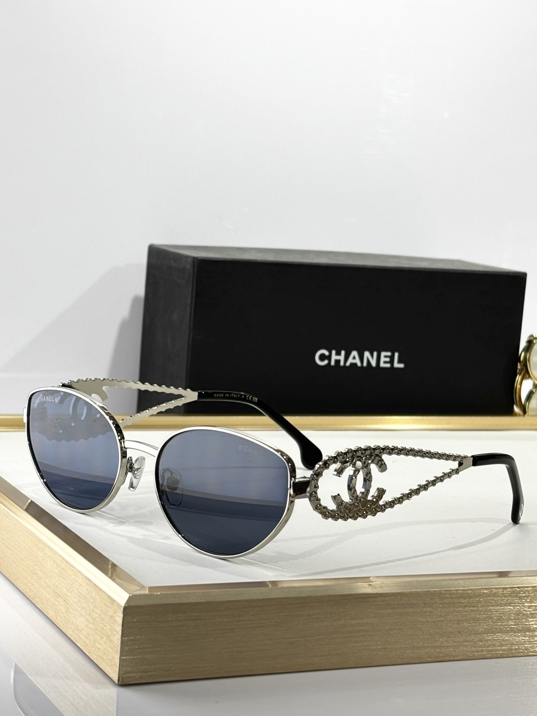 Chanel Luxury Women's Sunglasses - Gold Frame with CC Logo