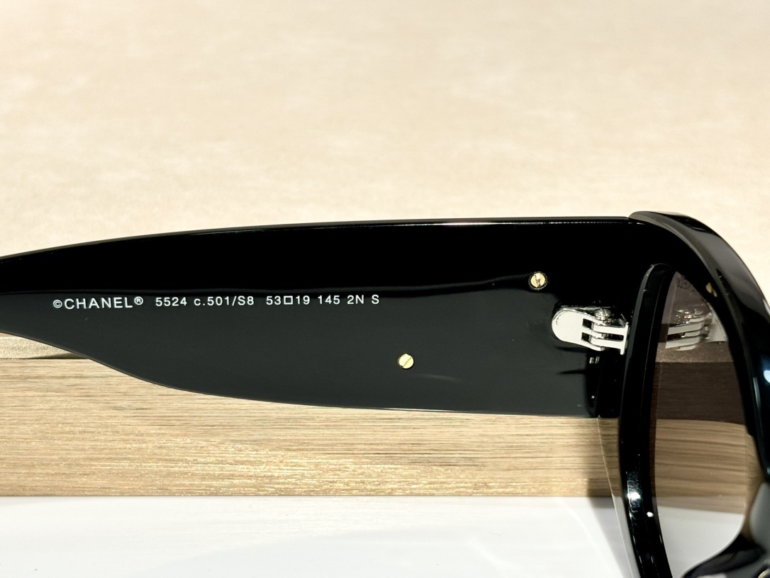Chanel Black Butterfly Sunglasses with Signature CC Logo - Luxury