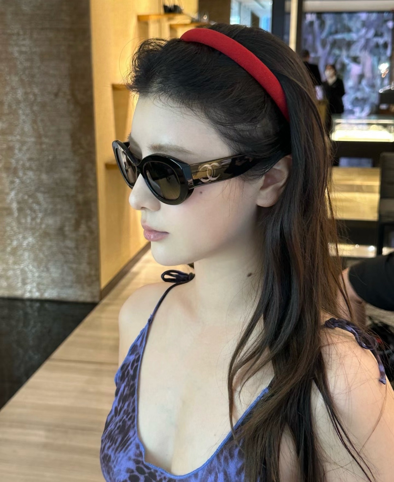 Chic Vintage Oval Sunglasses for Women - Retro Fashion UV400