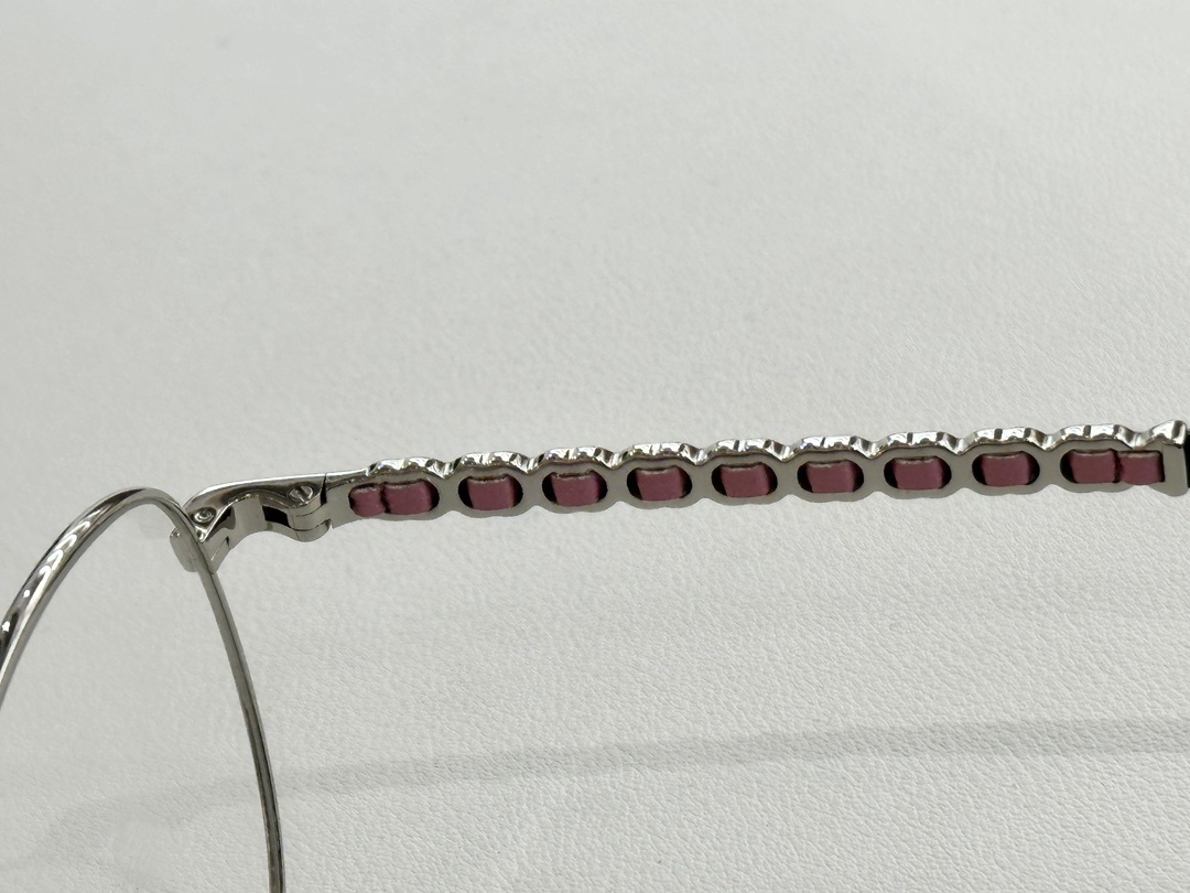 Chanel Luxury Round Metal Optical Frames for Women - Elegant Design