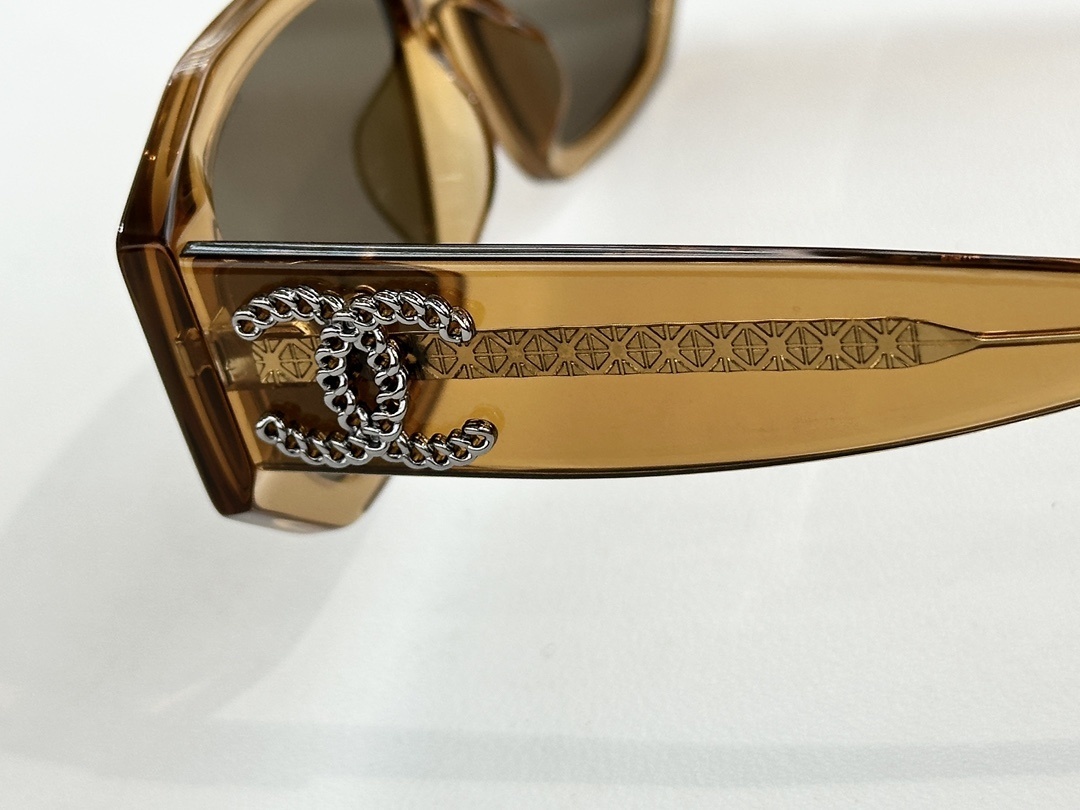 Chanel Luxury Oversized Geometric Sunglasses with Gold CC Logo