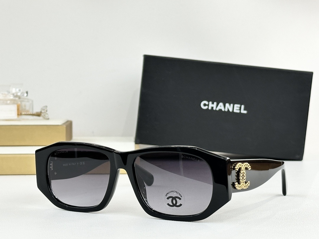 Chanel Luxury Oversized Geometric Sunglasses with Gold CC Logo