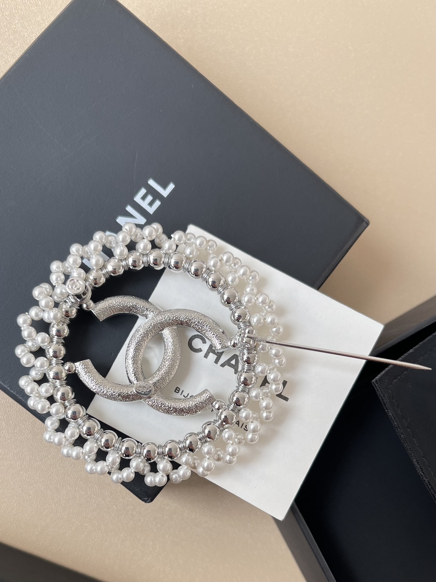 Luxury Chanel Crystal & Pearl CC Logo Circular Brooch