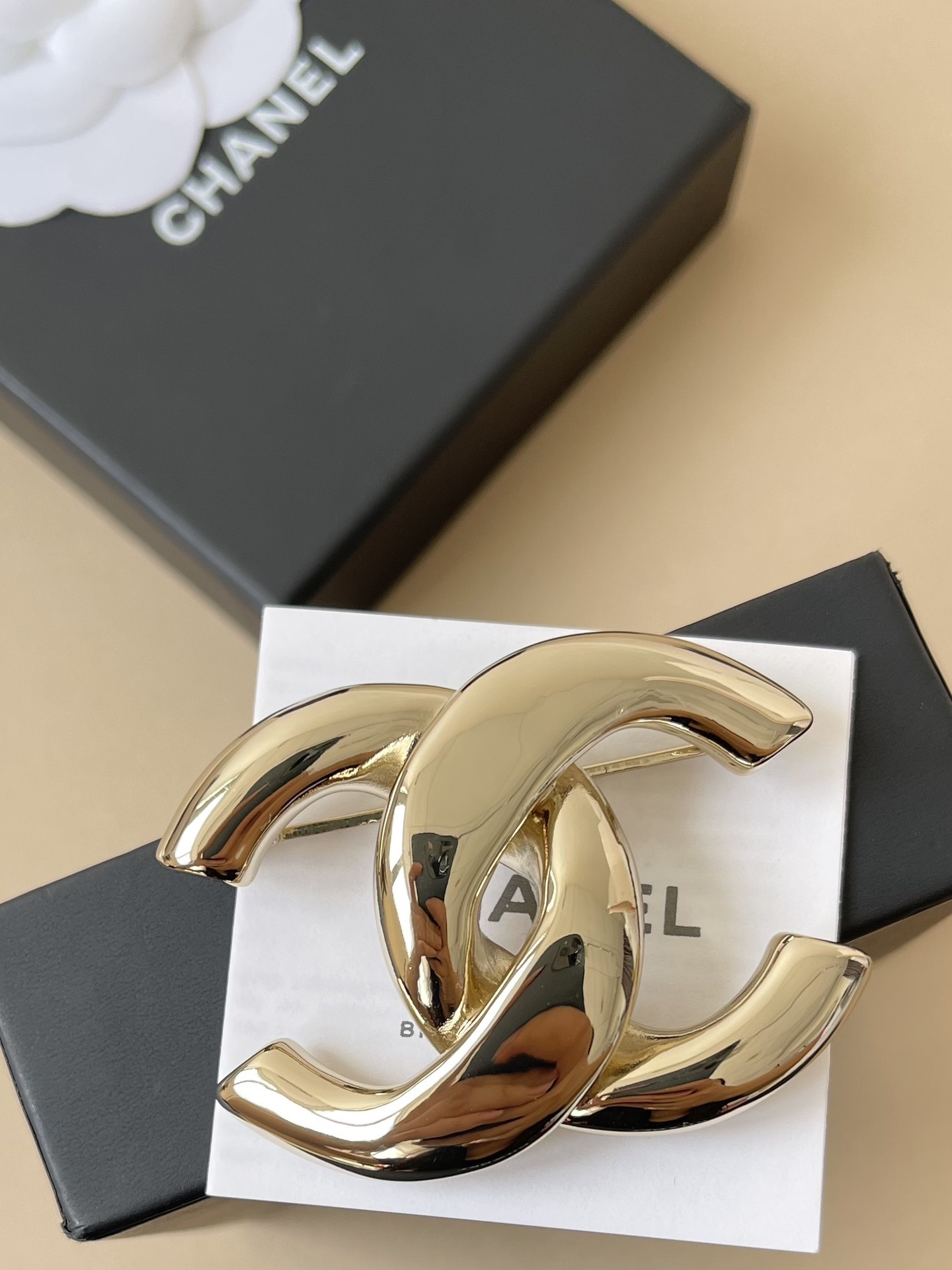 Chanel Classic Gold-Tone CC Logo Brooch Pin - Elegant Luxury Gift