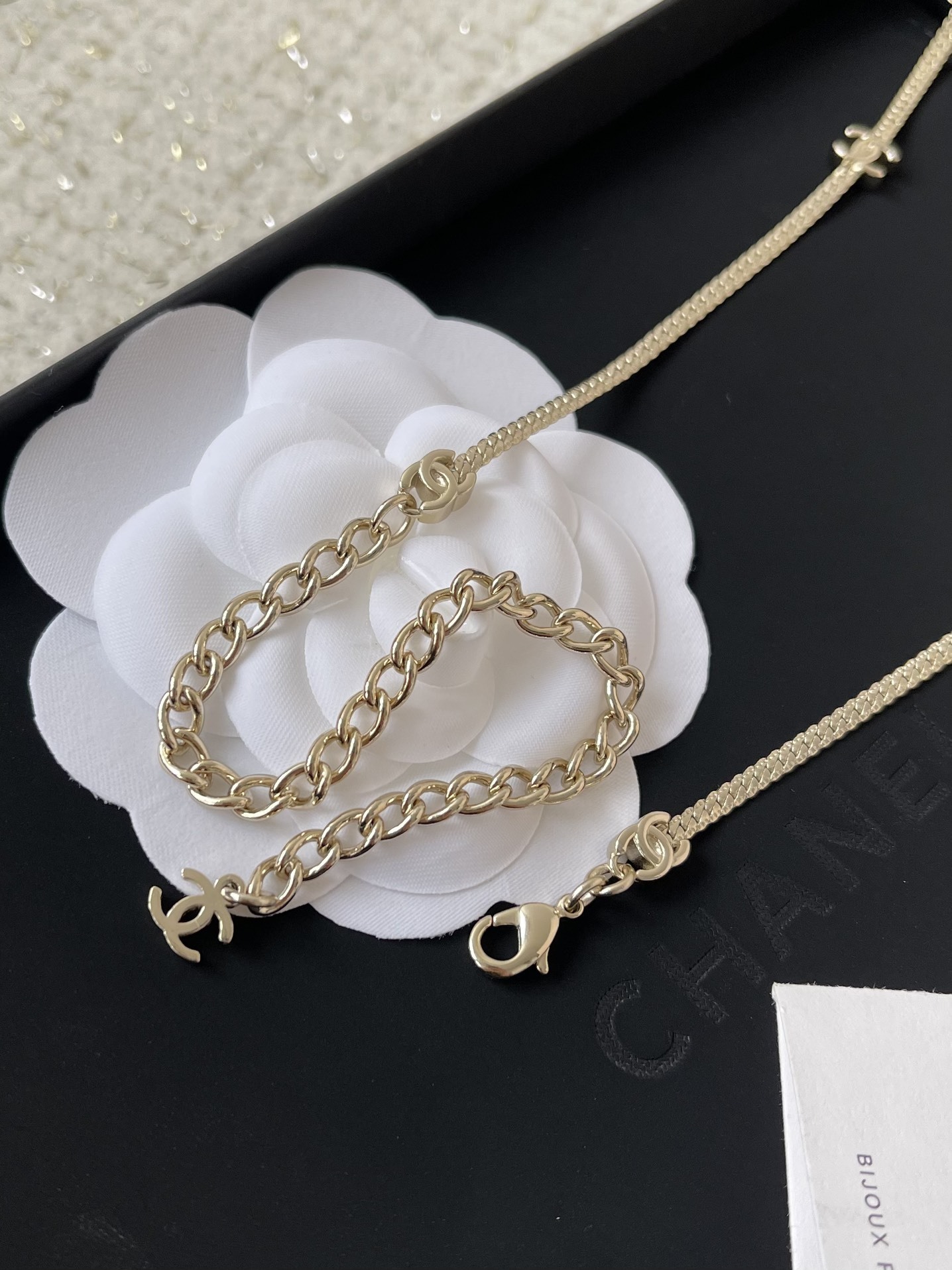 Chanel CC Logo Long Sautoir Necklace - Elegant Gold Tone Jewelry