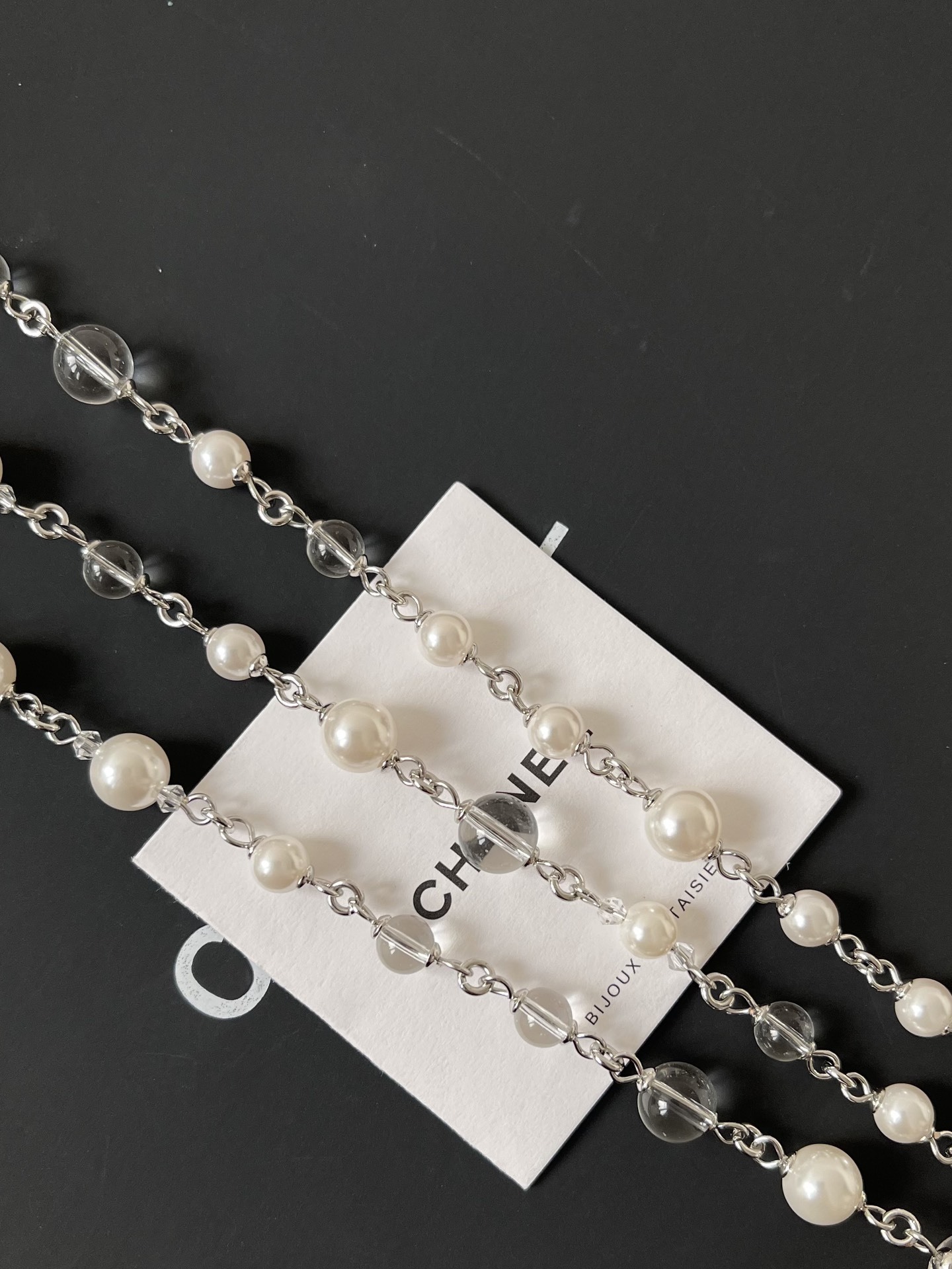 Chanel 2024/25 Cruise Long Necklace - Pearl & Crystal CC Logo